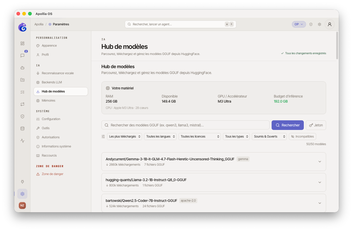 page Hub de modèles, liste des modèles disponibles avec colonnes Nom, Taille, Type, État