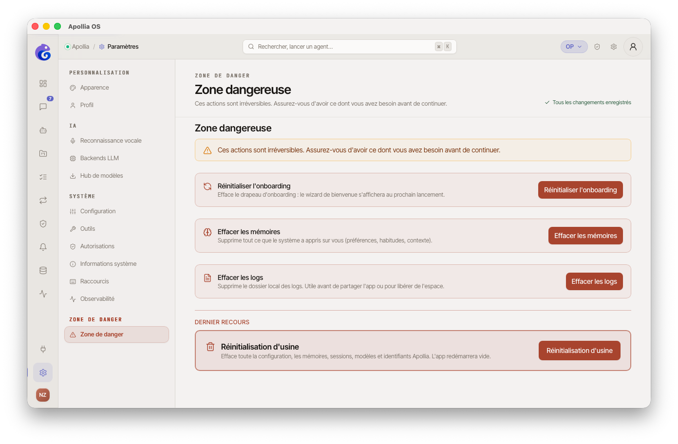 page Paramètres Zone de danger, encart rouge "Réinitialisation d'usine" avec bouton clairement isolé